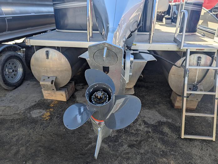 Used 2019 Avalon 2385 GS Cruise