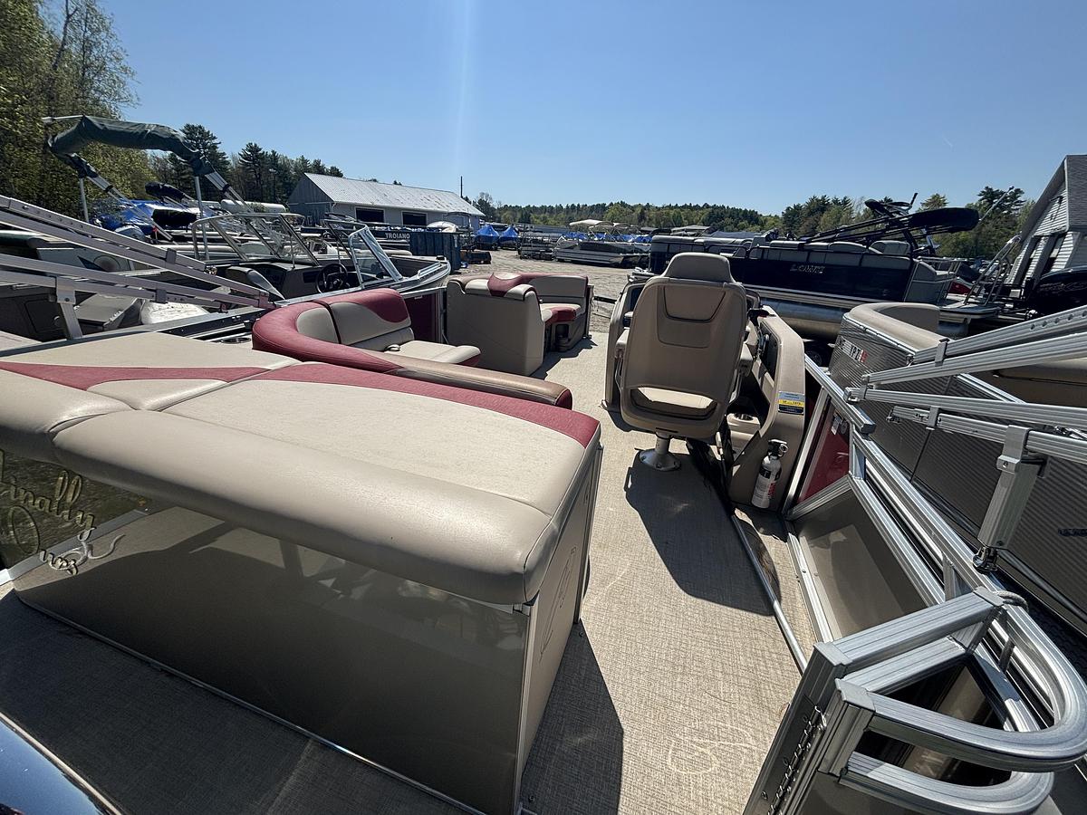 Used 2021 Avalon 2085 LSZ CR