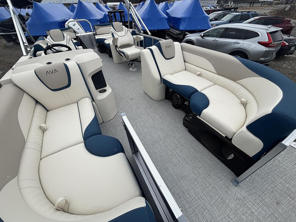 2026 Avalon 2385 LSZ QLS