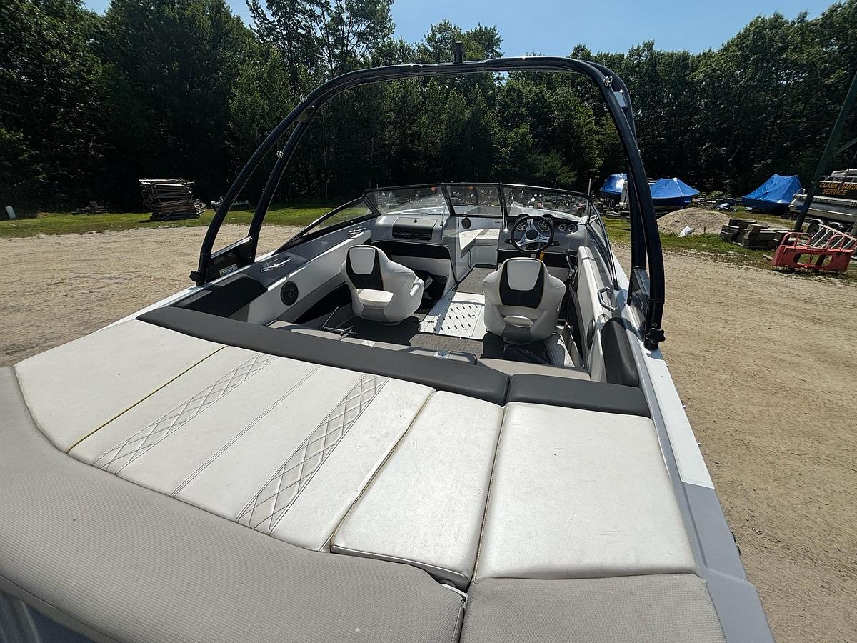 Used 2021 Glastron GTS 205