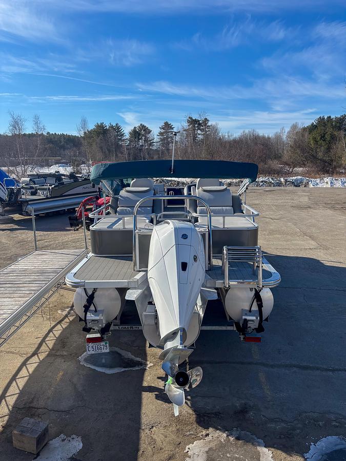 Used 2022 Avalon 2685 LSZ RL Tritoon