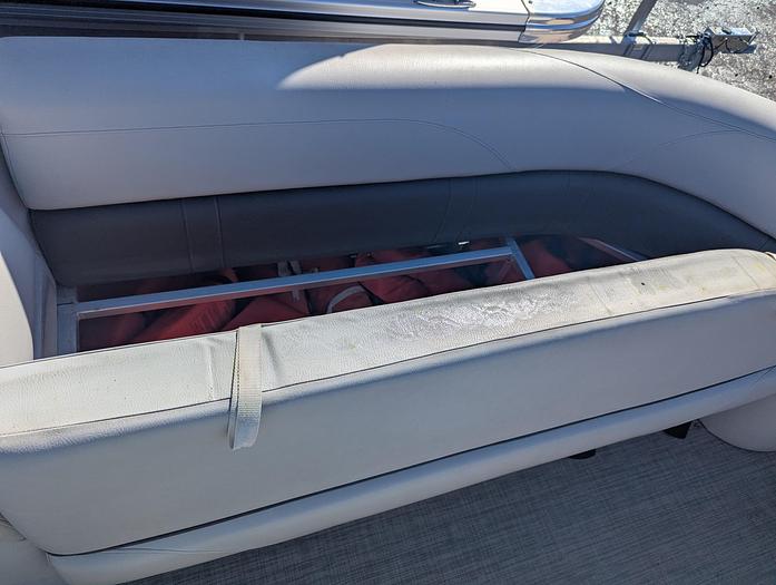 Used 2019 Avalon 2385 GS Cruise