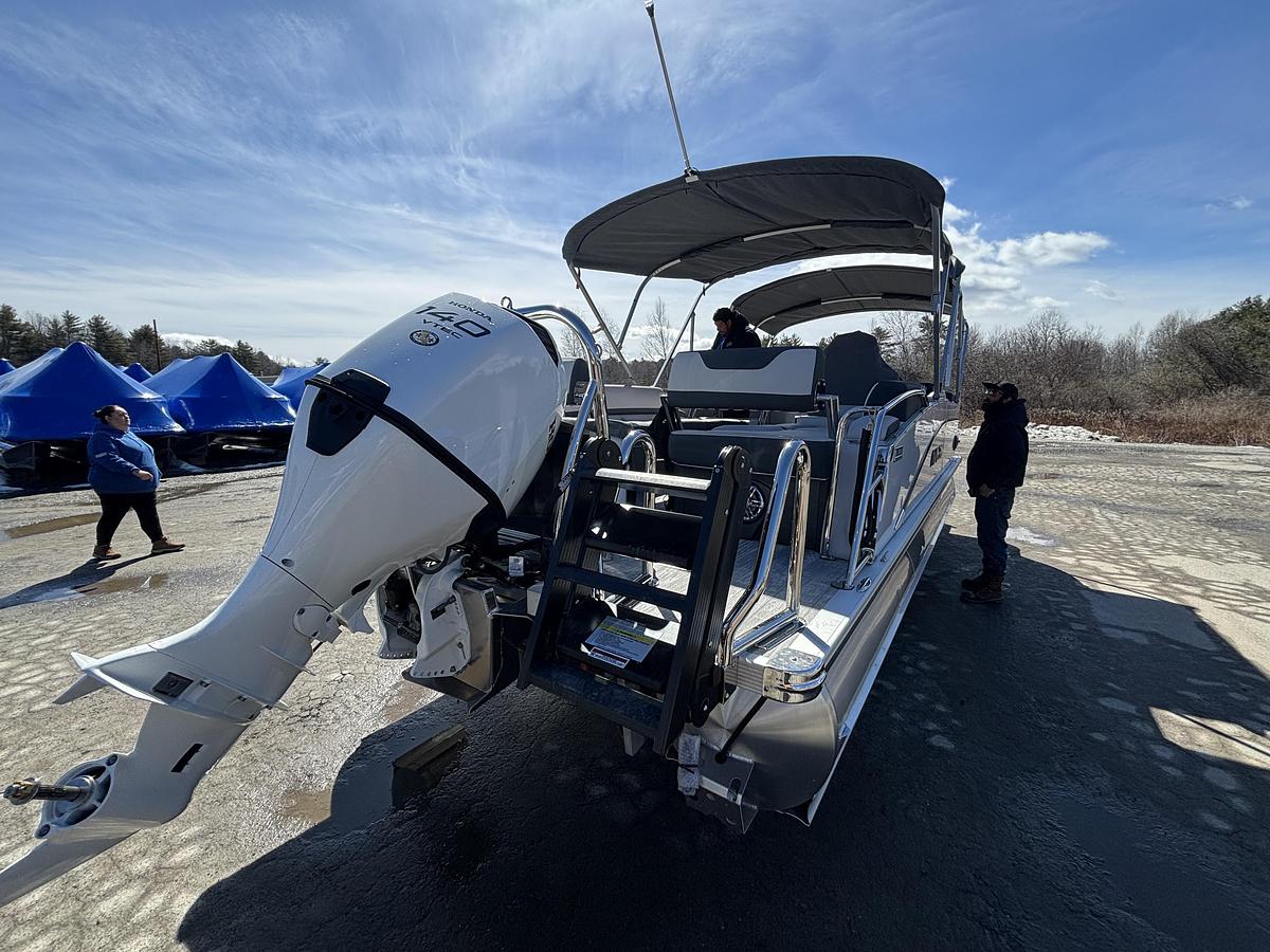 2026 Avalon 2385 CATALINA QUAD LOUNGE SHIFT