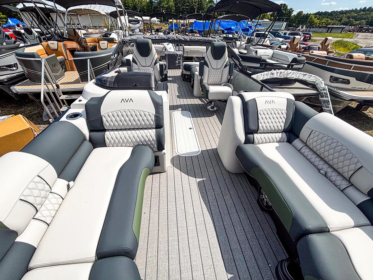 2026 Avalon 2385 CATALINA QLS TRITOON