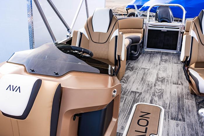 Avalon LSZ - 23' Quad Lounge