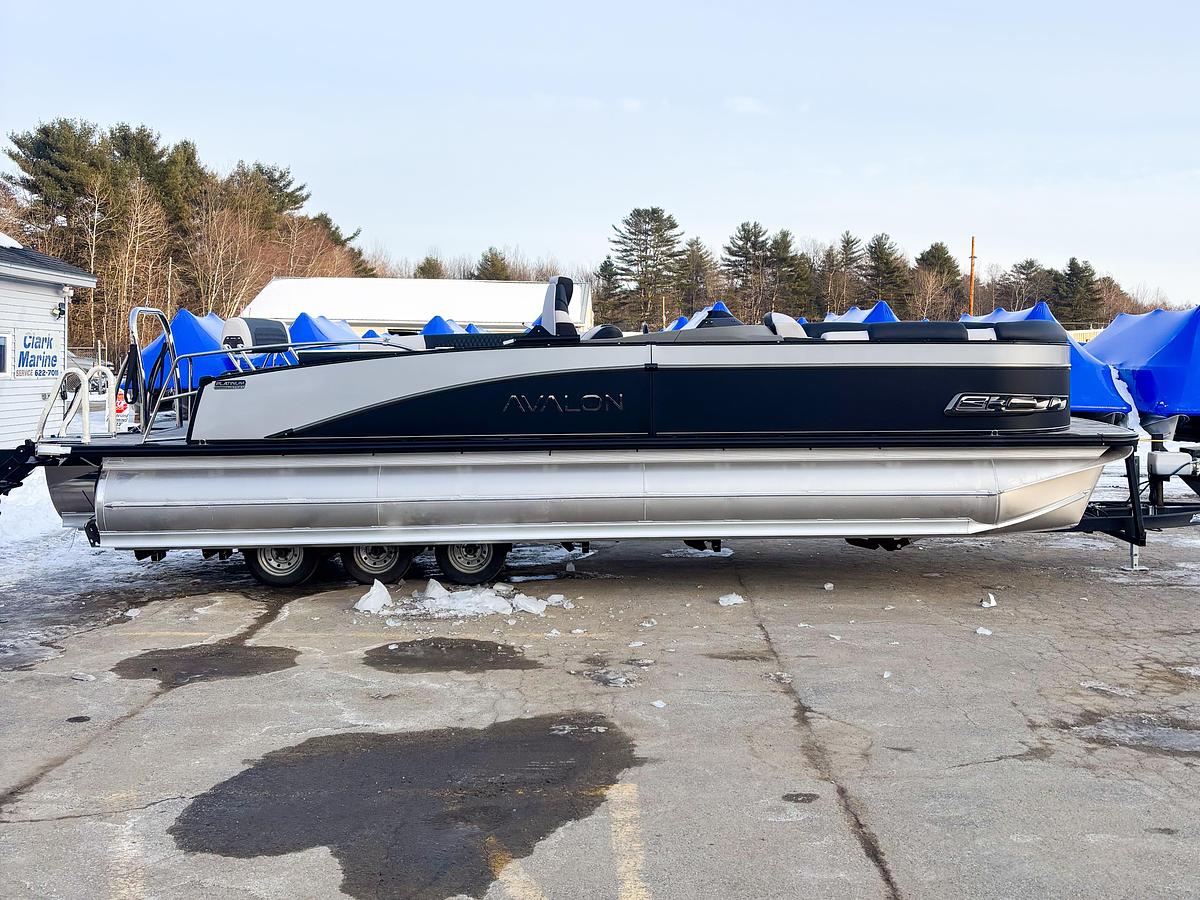 2026 Avalon 2385 CATALINA CRB