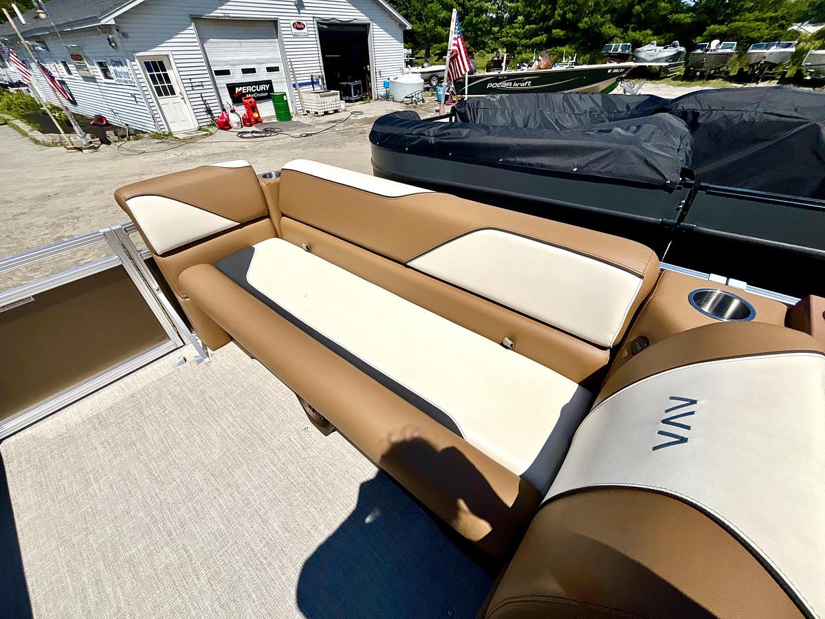 2026 Avalon 1980 VENTURE CR