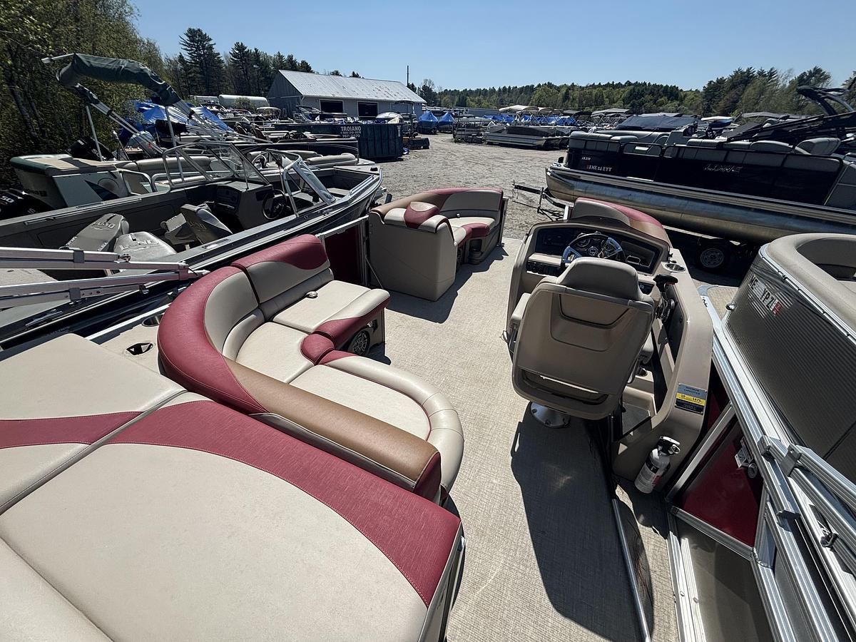 Used 2021 Avalon 2085 LSZ CR