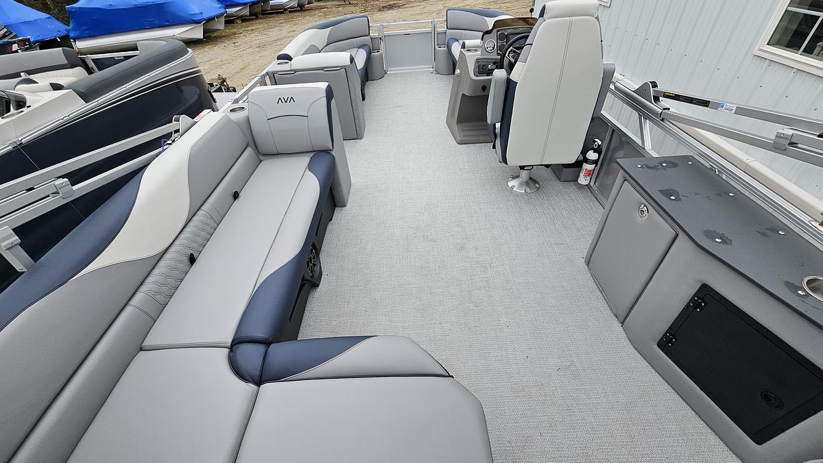 2026 Avalon 2385 LSZ ELITE TRITOON HONDA BF200