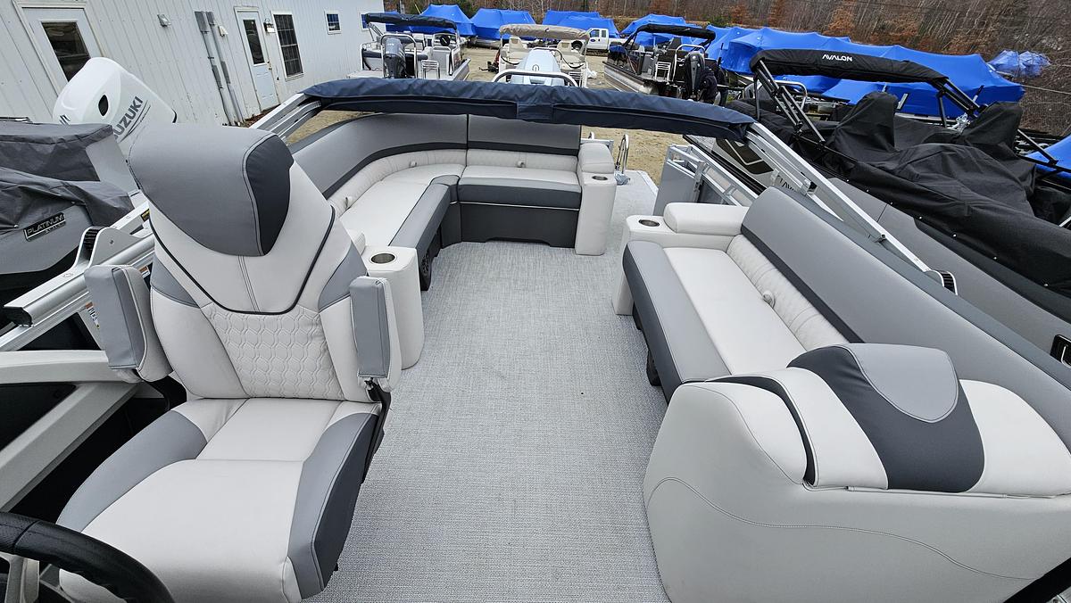 2026 AVALON 2385 LSZ ELITE TRITOON NEW HONDA 200