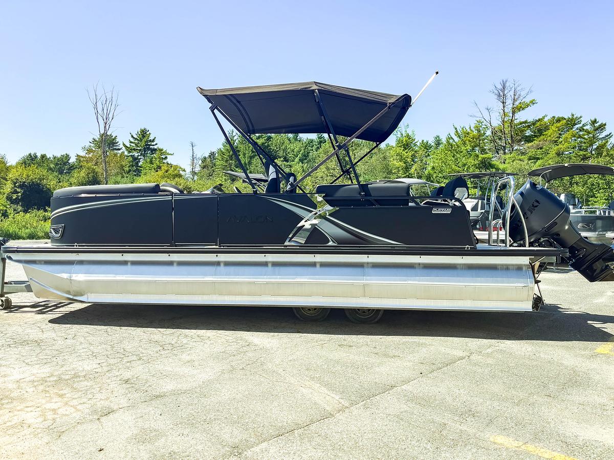 2026 Avalon 2385 LSZ QUAD LOUNGE SHIFT