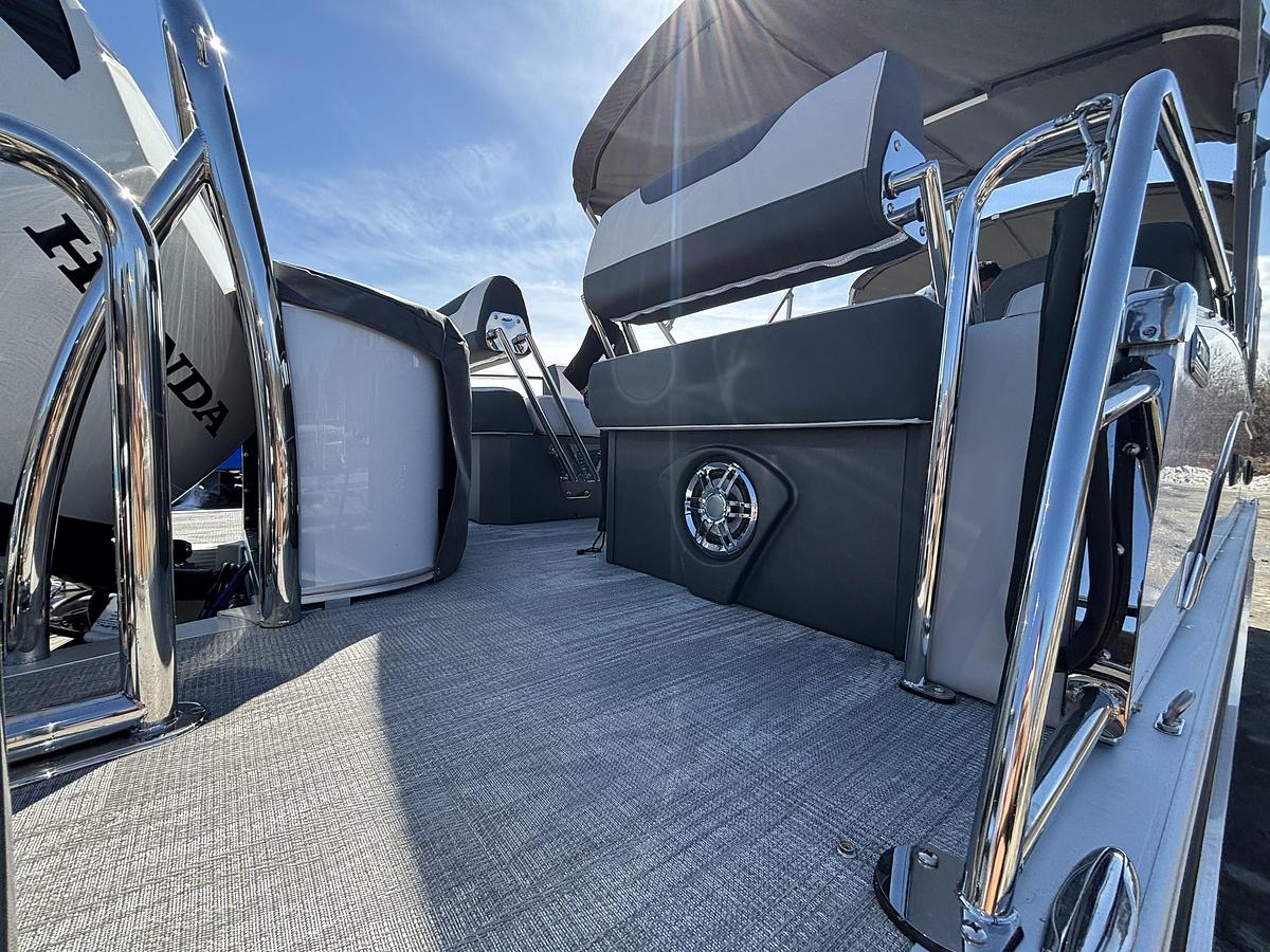 2026 Avalon 2385 CATALINA QUAD LOUNGE SHIFT