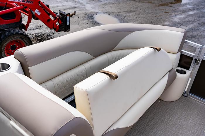 2025 Avalon 2385 Venture Quad Lounge AV-25-27