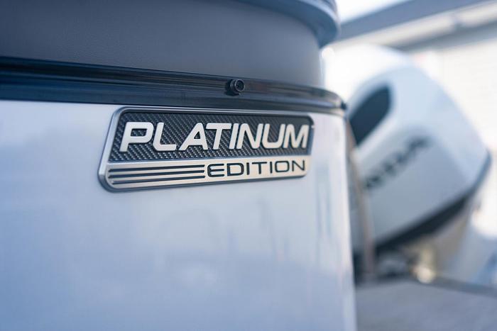 2025 AVALON 2385 LSZ ENTERTAINER