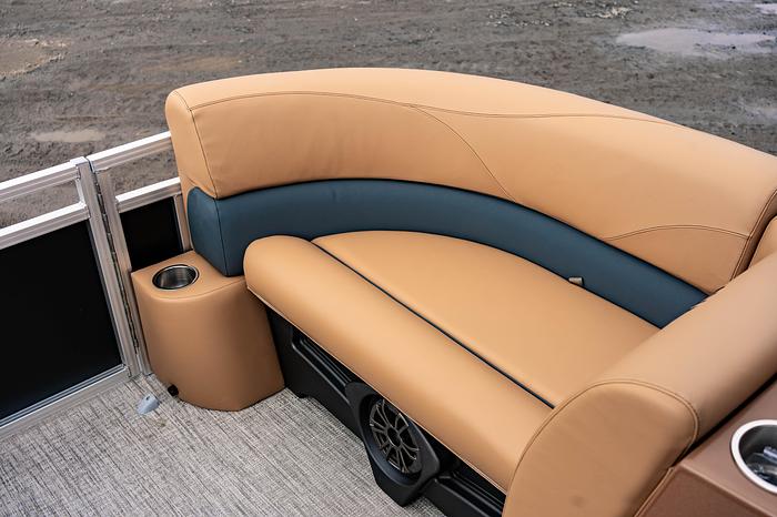2025 Avalon VLS -19' Quad Lounge