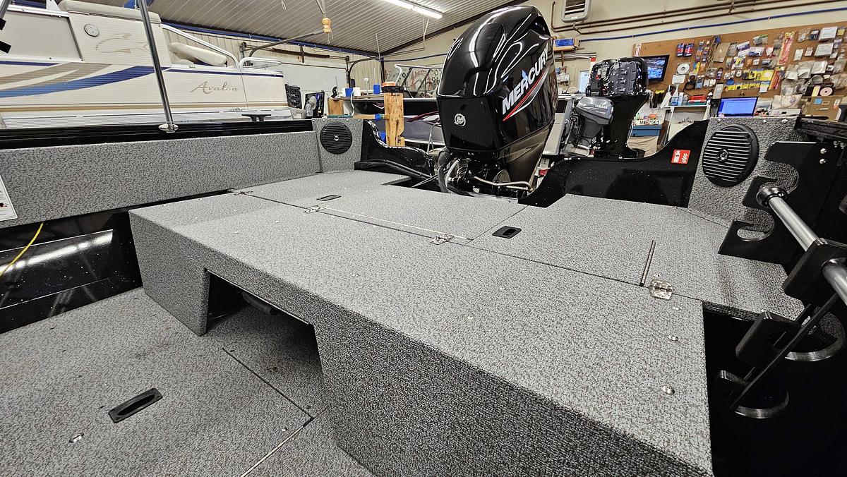 2026 Crestliner 1650 Kodiak WT