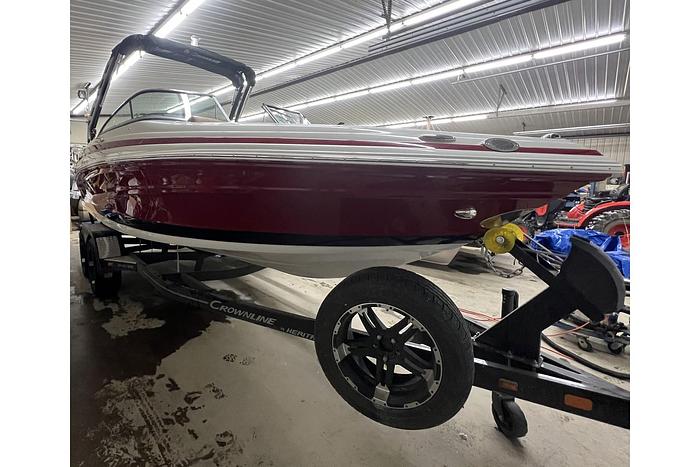 2024 CROWNLINE 240 SS CR-24-03