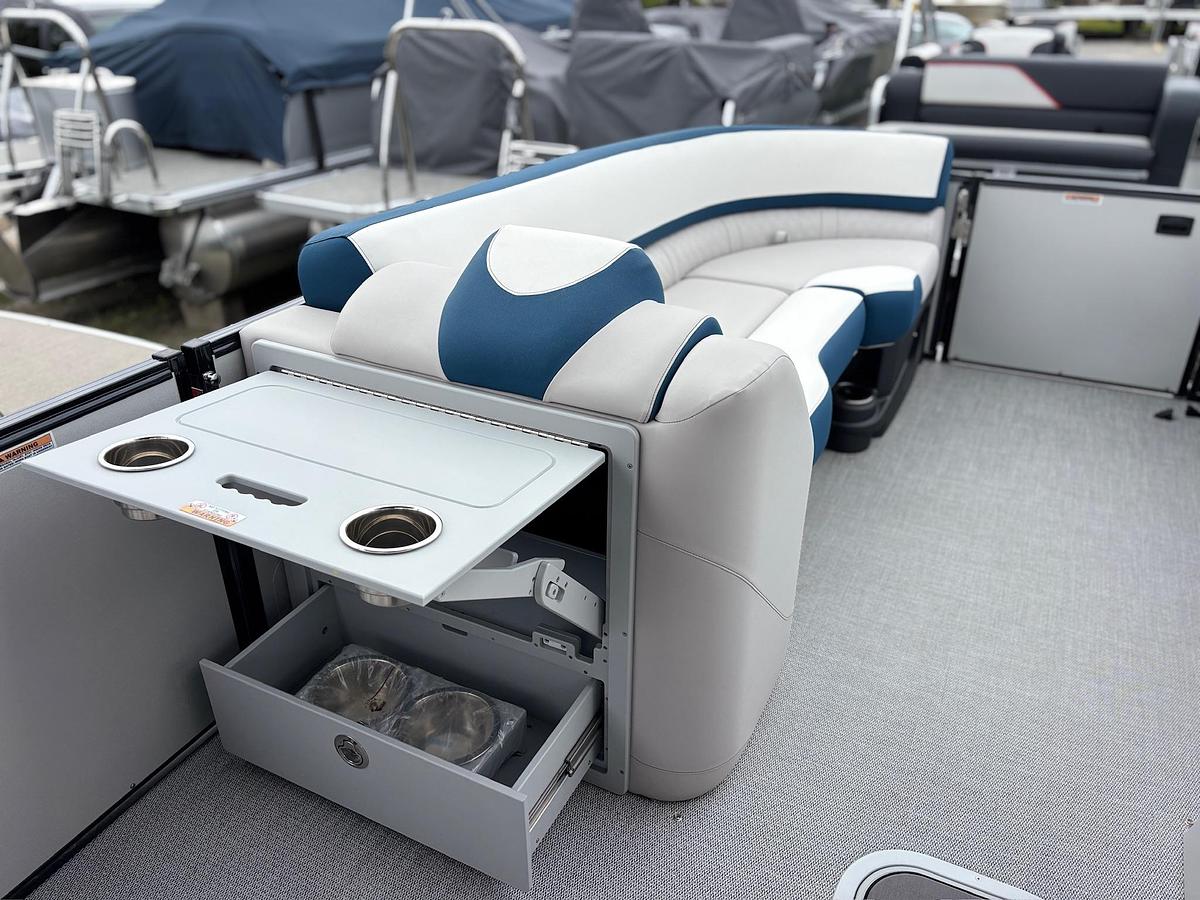 2026 Avalon 2585 CATALINA QLS TRITOON