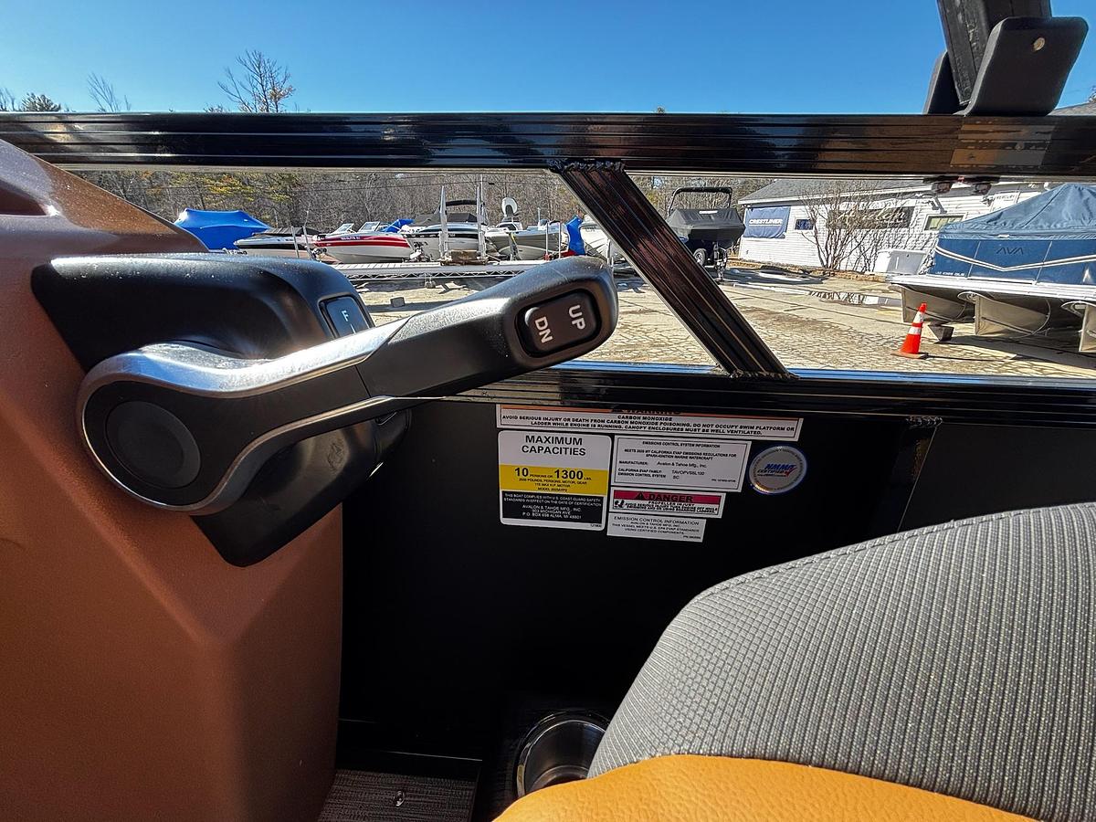 2026 Avalon 2180 VEN QL