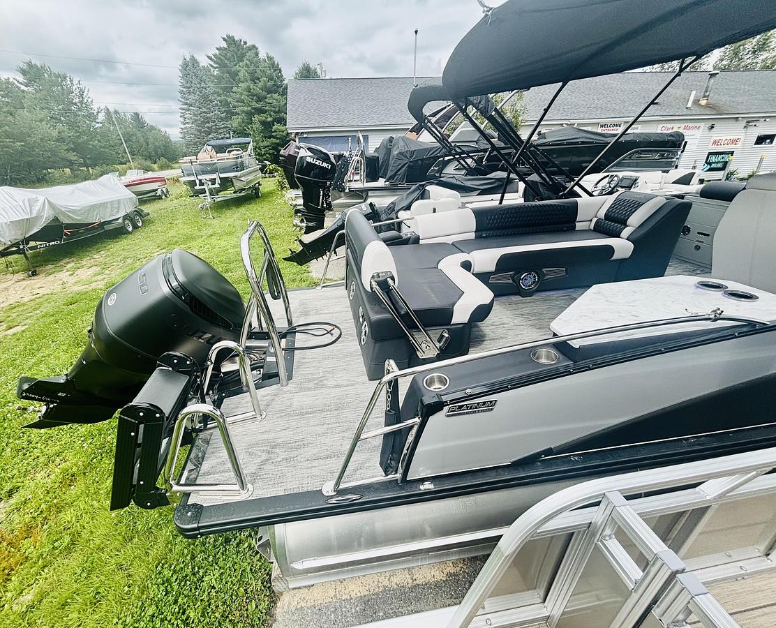 2026 Avalon 2385 CATALINA CRB TRI