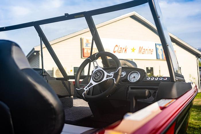 2025 CRESTLINER 1650 HAWK WT JUMPSEAT CL-25-01