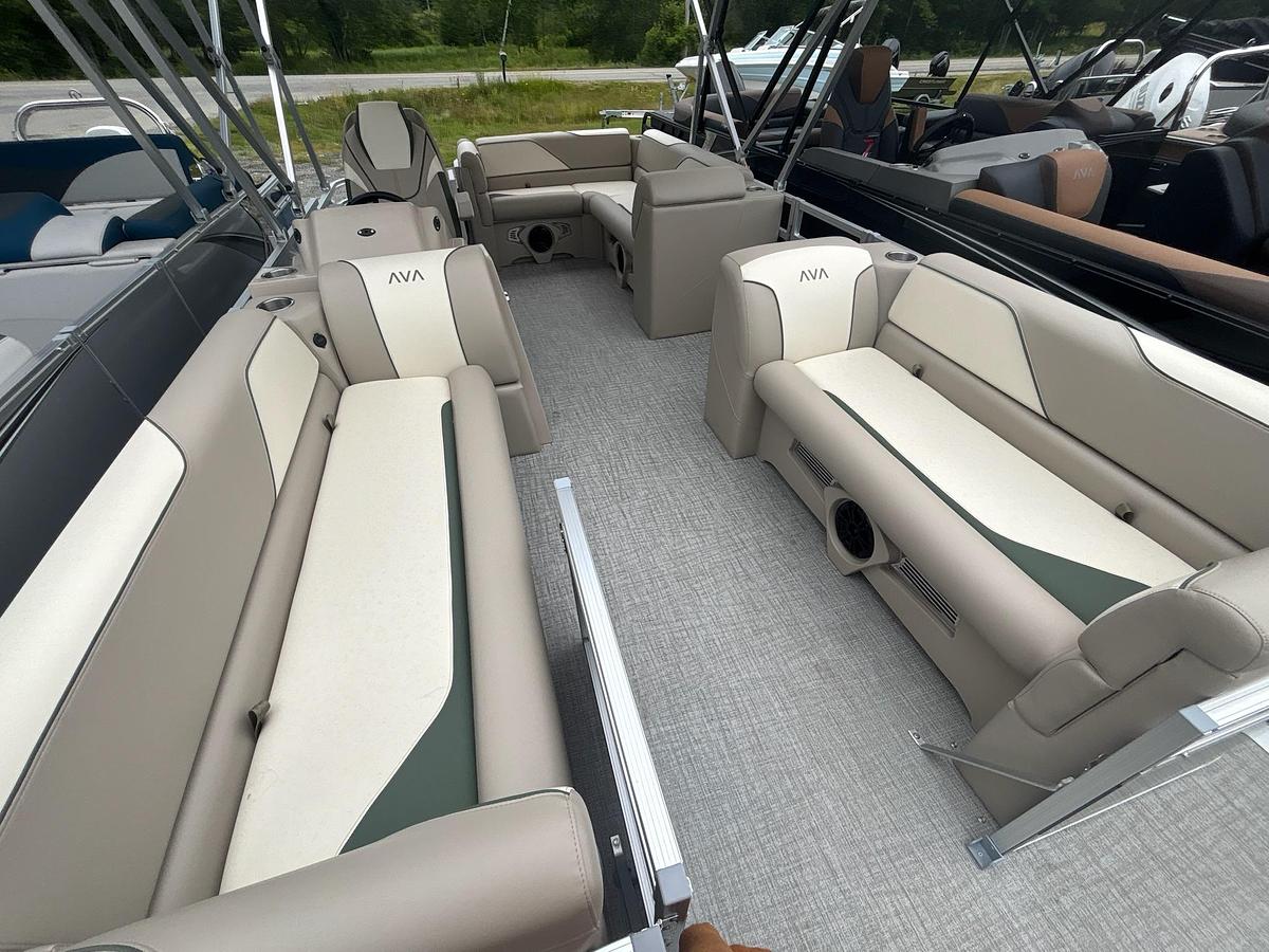 2026 Avalon 1980 VENTURE CR