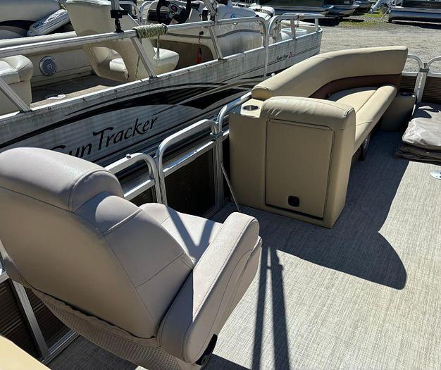 Used 2019 AVALON 2585 GS QL