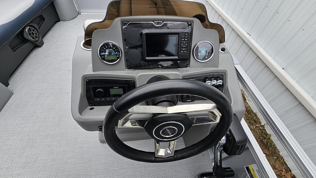 2026 Avalon 2385 LSZ ELITE TRITOON HONDA BF200