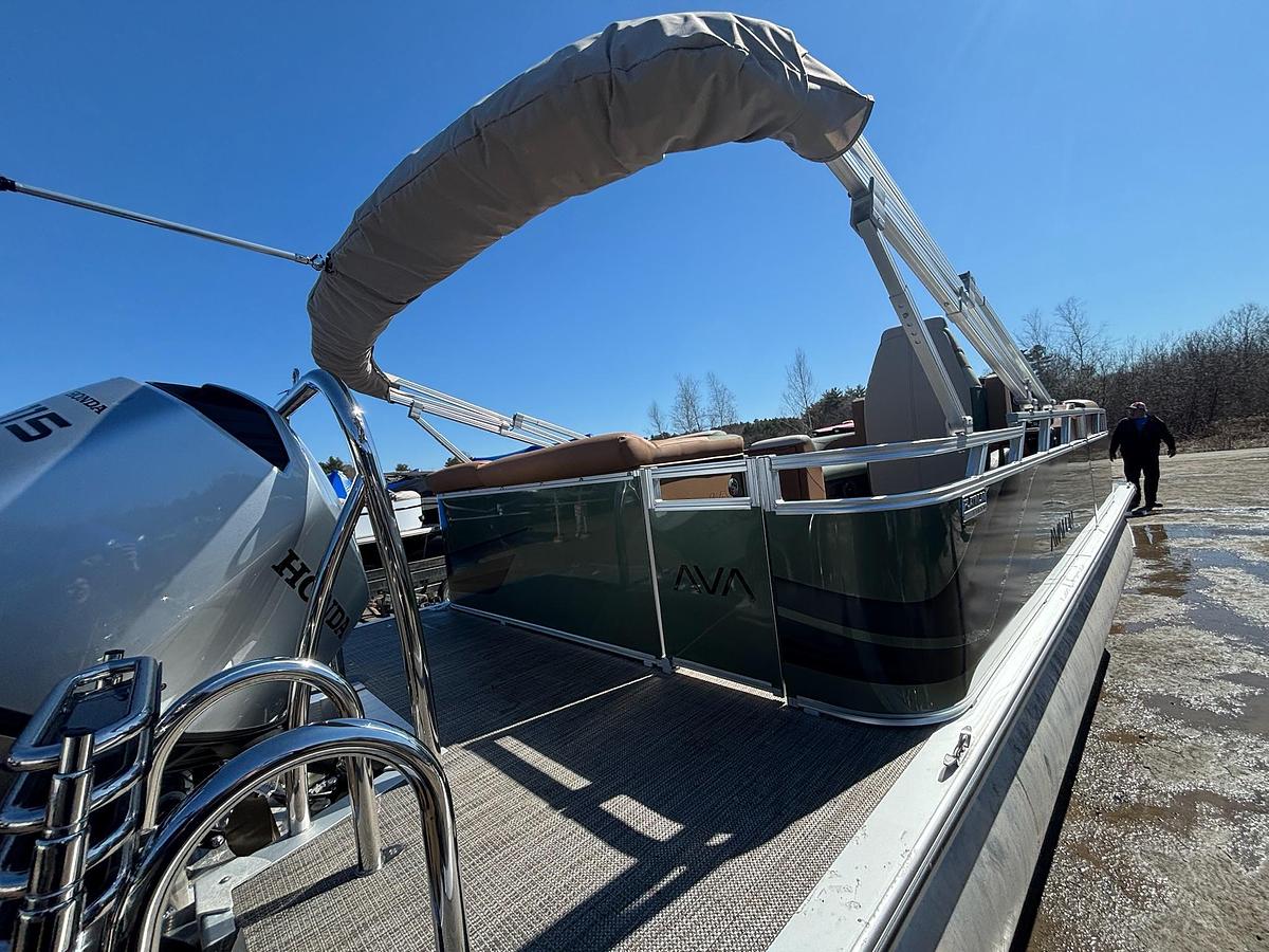 2026 Avalon 2185 VEN85 CR