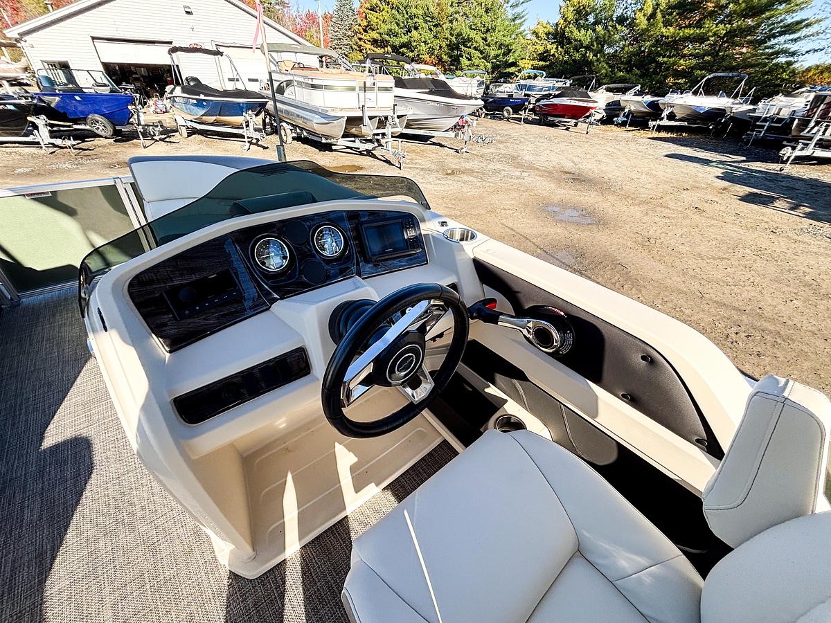 2026 Avalon 2185 LSZ EL TRITOON