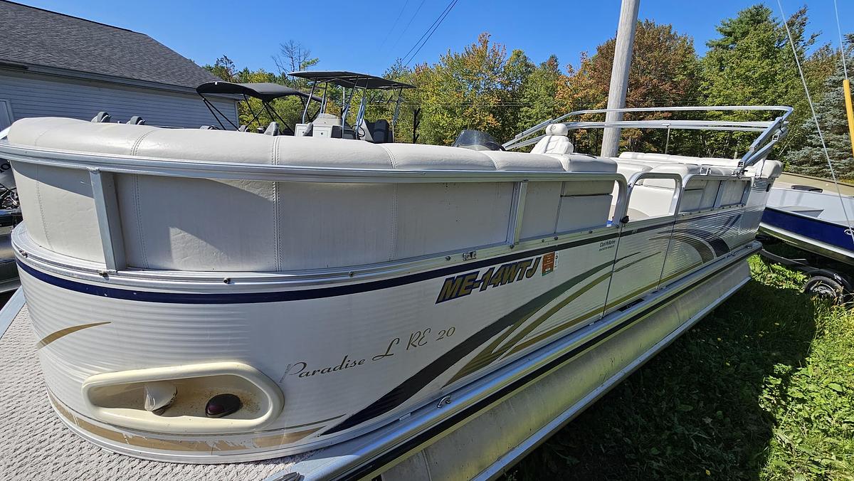 Used 2007 Avalon 20' Paradise