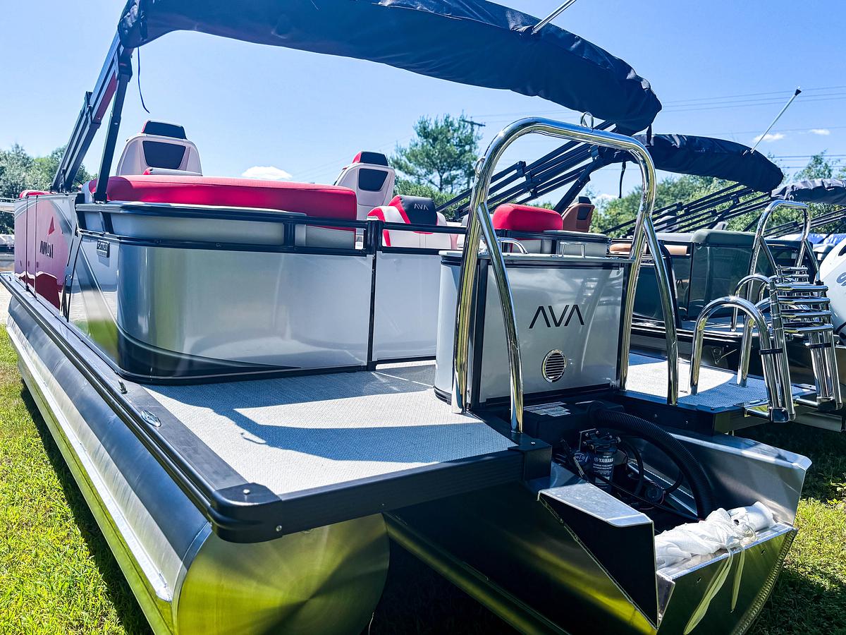 2026 Avalon 2185 LSZ QL TRITOON