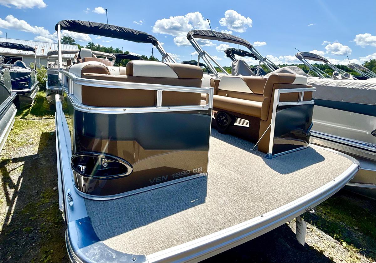 2026 Avalon 1980 VENTURE CR