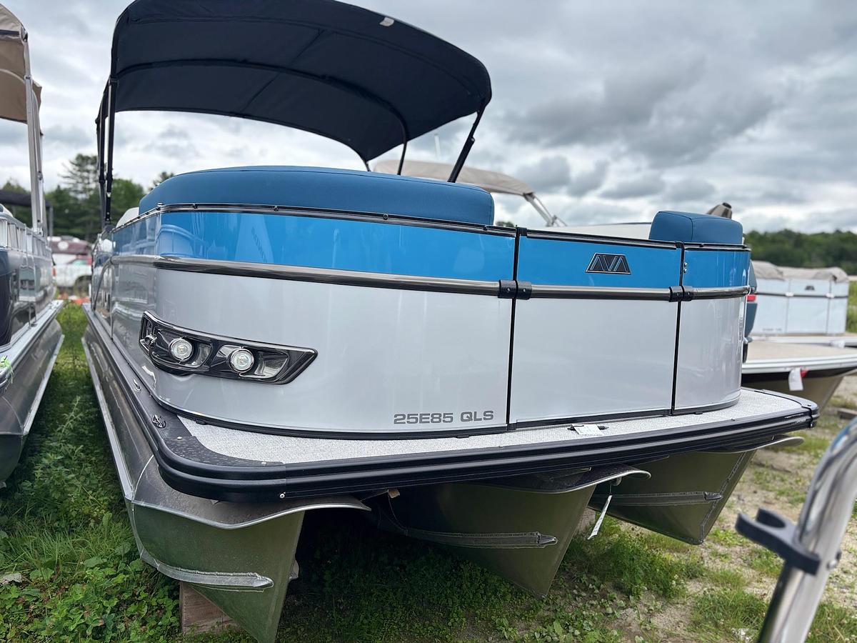 2026 Avalon 2585 CATALINA QLS TRITOON