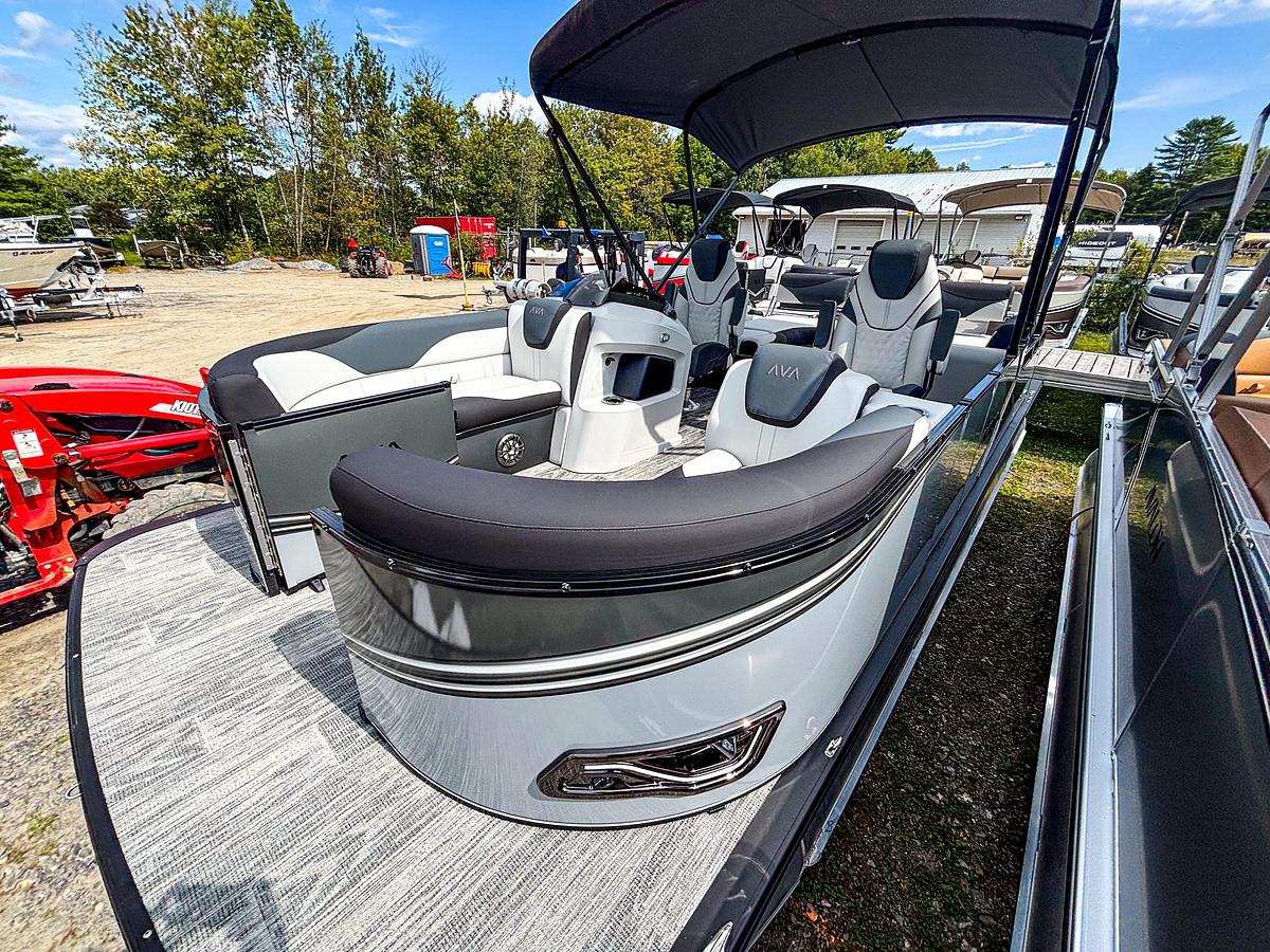 2026 Avalon 2185 LSZ QLS