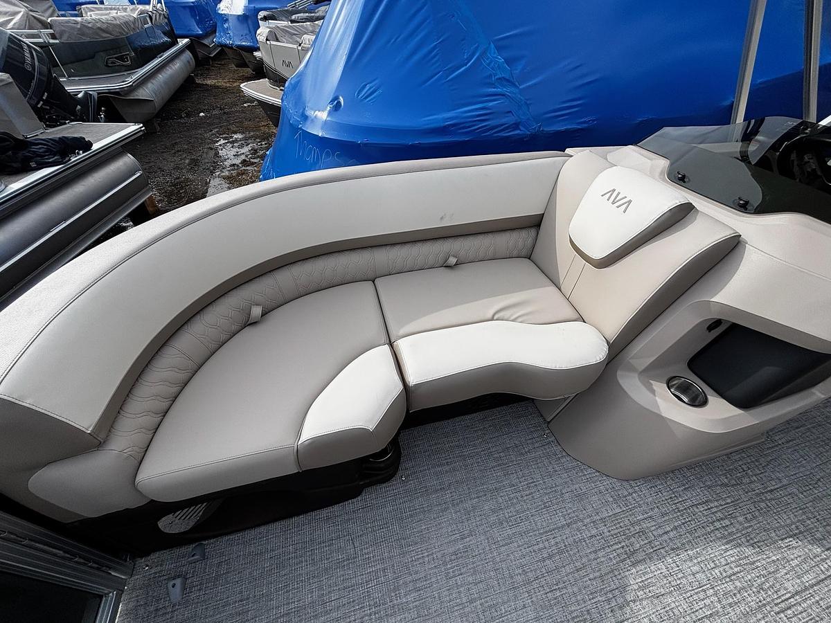 2026 Avalon 2185 LSZ QLS