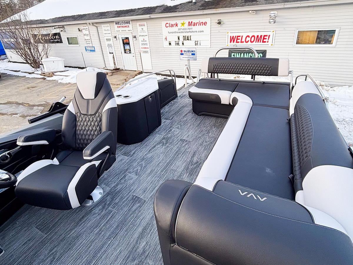 2026 Avalon 2385 CATALINA CRB