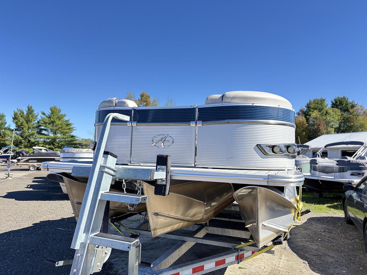 Used 2020 Avalon 2785CATALINA RL PLATINUM