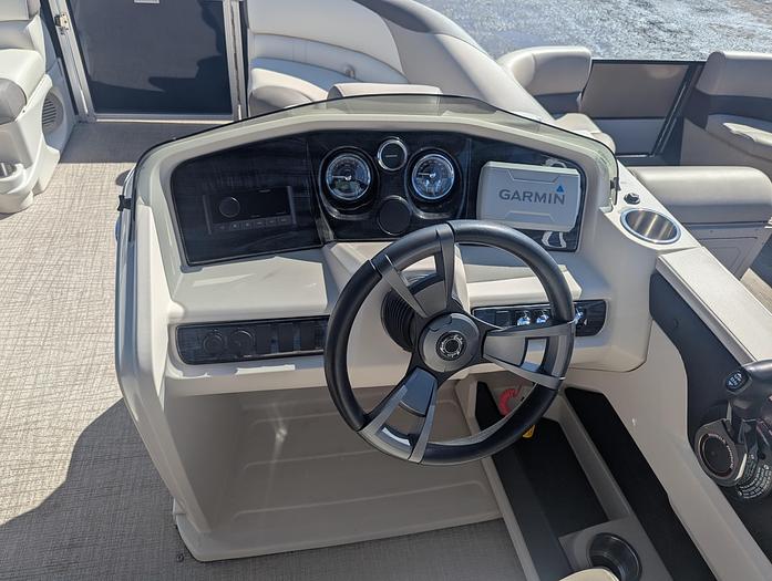 Used 2024 Avalon 2385 LSZ Quad Lounge