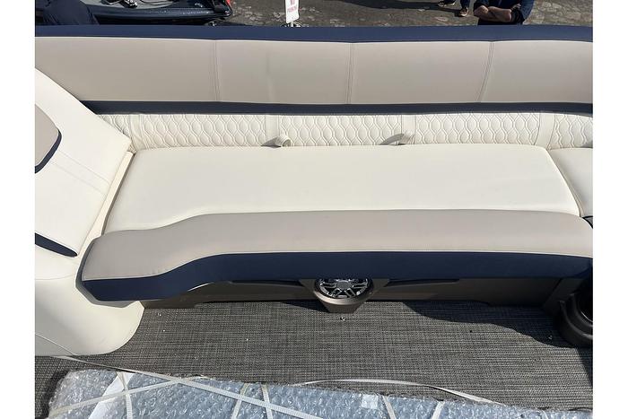 2024 AVALON 2585 CATALINA CRUISE FUNSHIP AV-24-04