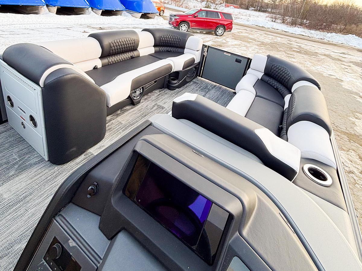 2026 Avalon 2385 CATALINA CRB