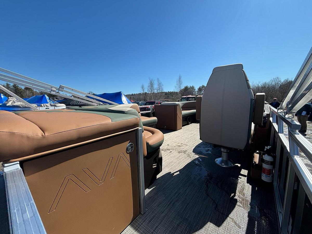 2026 Avalon 2185 VEN85 CR