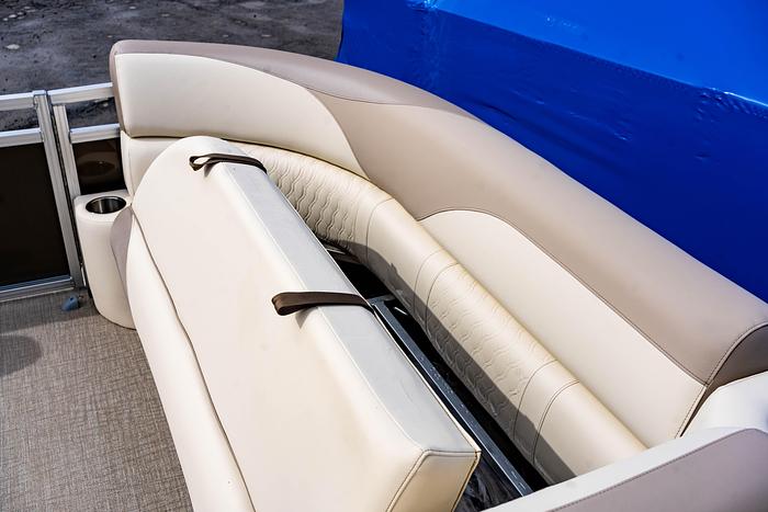 2025 Avalon 2385 Venture Quad Lounge AV-25-27