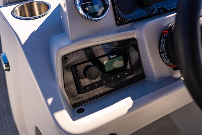 2025 Avalon 1980 VLS Quad Lounge