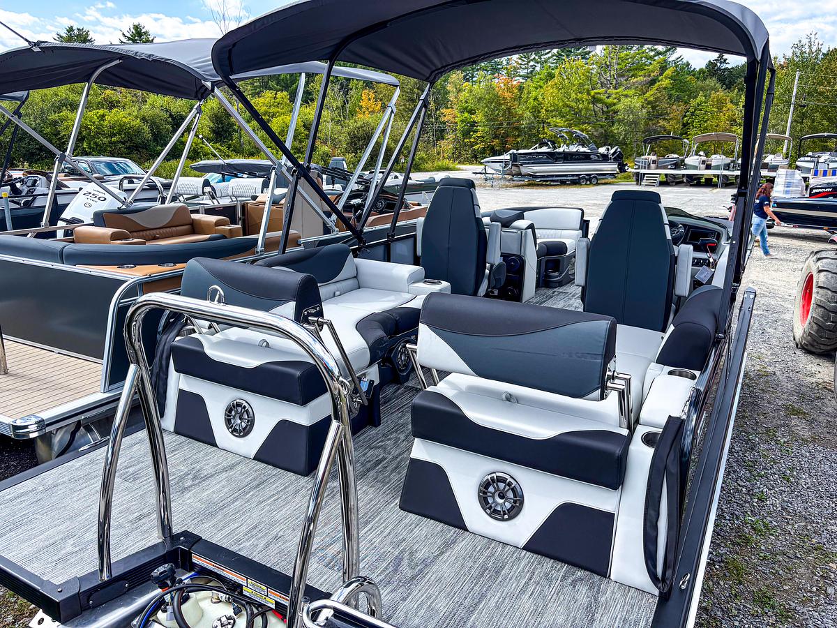 2026 Avalon 2185 LSZ QLS