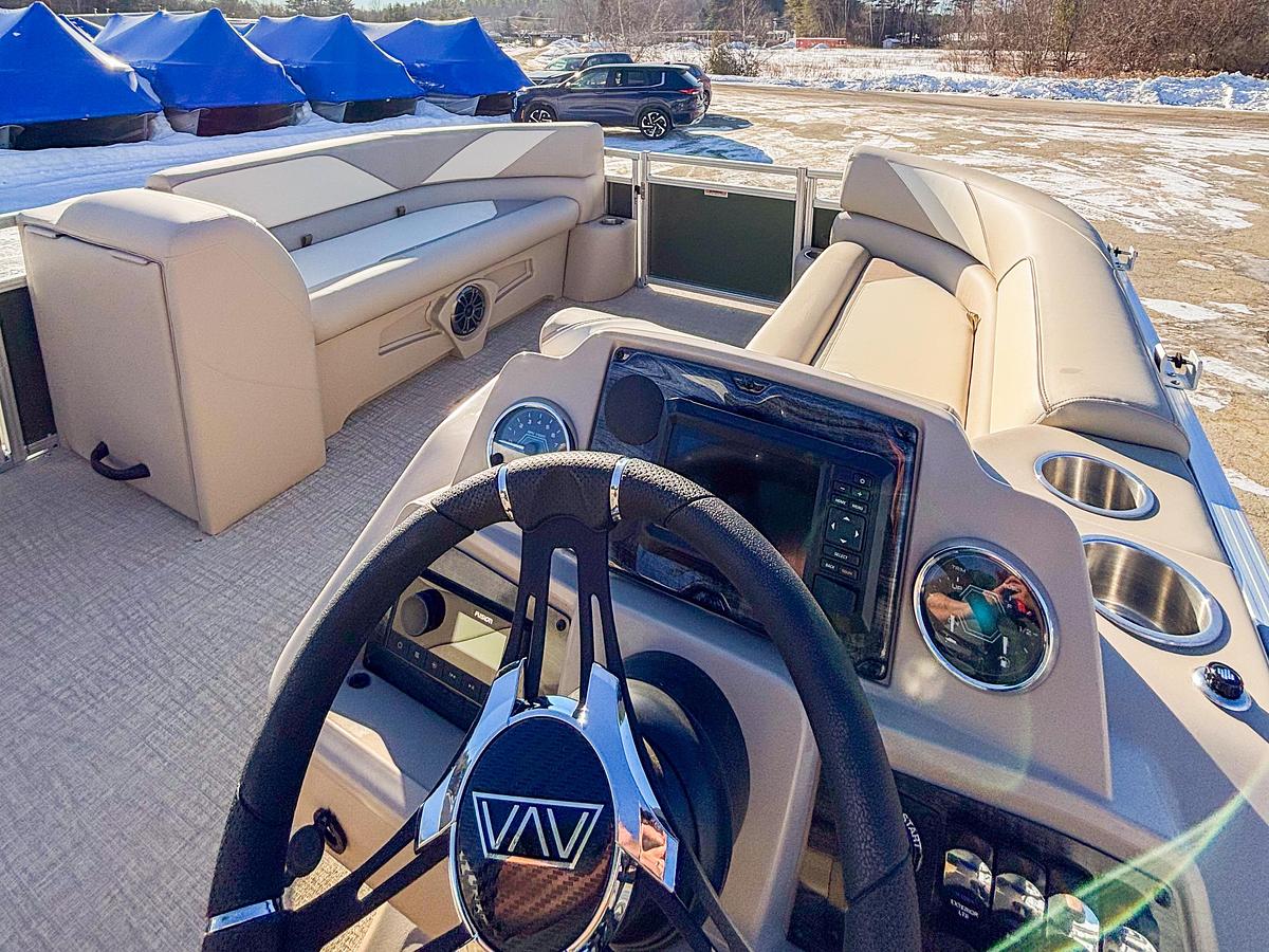 2026 Avalon 2380 Ven RF