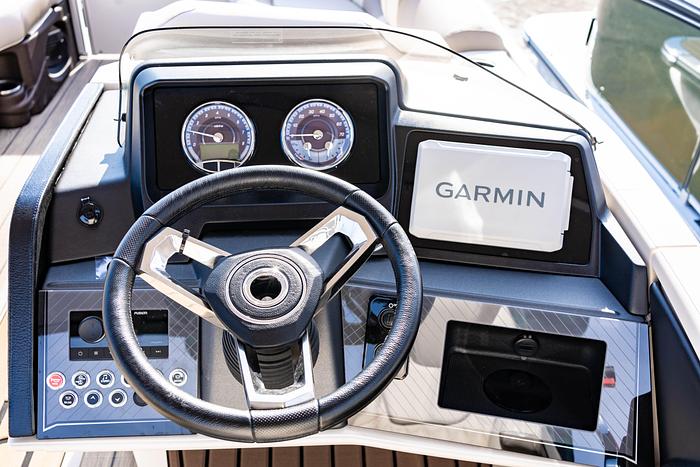 Avalon Catalina - 23' Elite