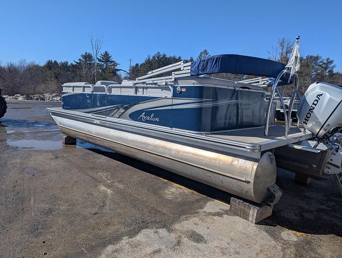 Used 2019 Avalon 2385 GS Cruise