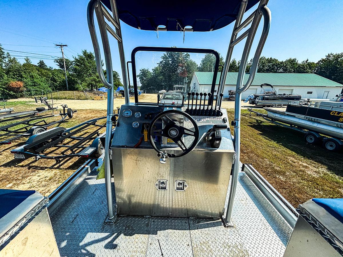 Used 2023 ELITE 30'x8'6" FB Dock Barge