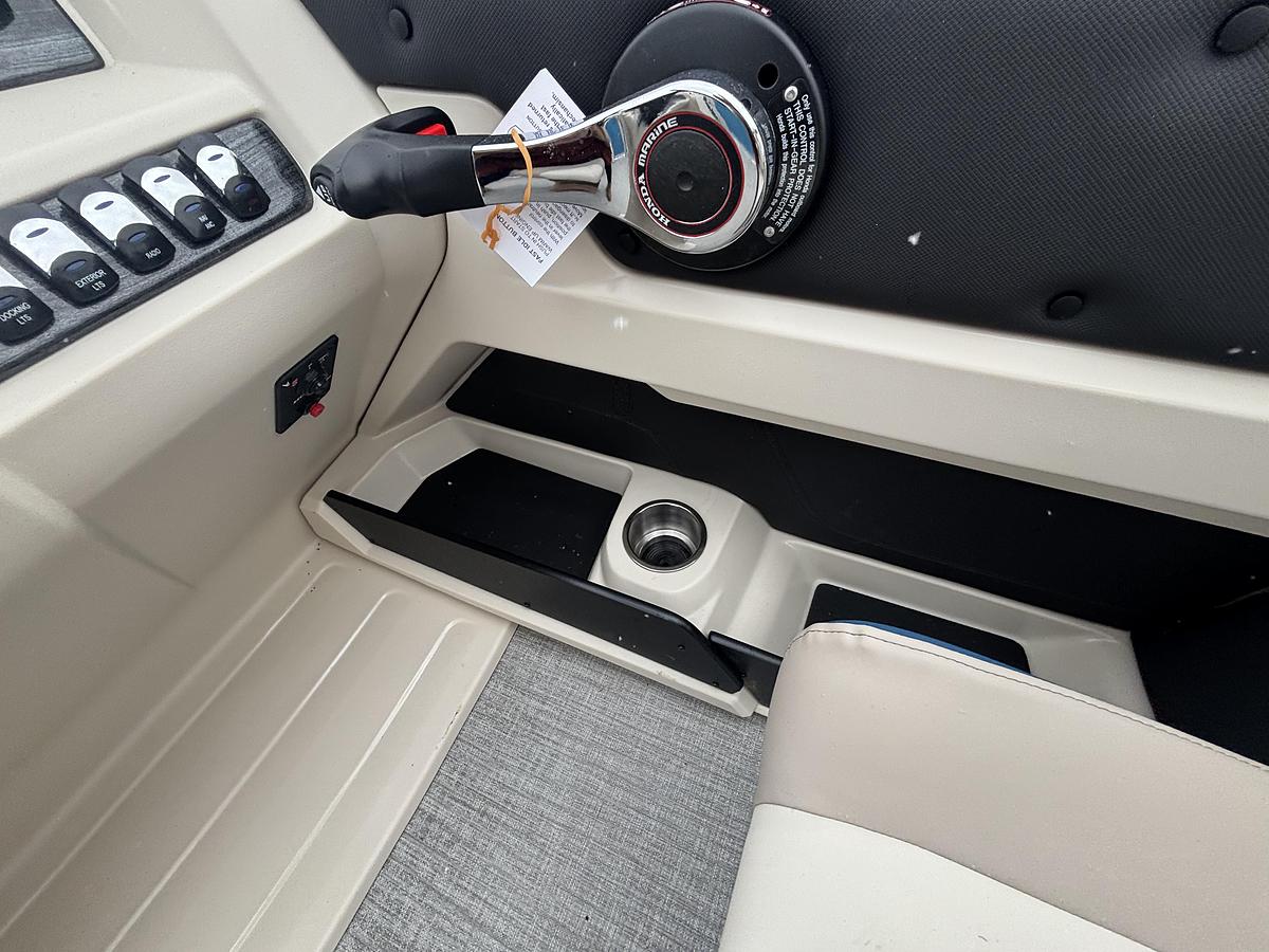 2026 Avalon 2385 LSZ QLS